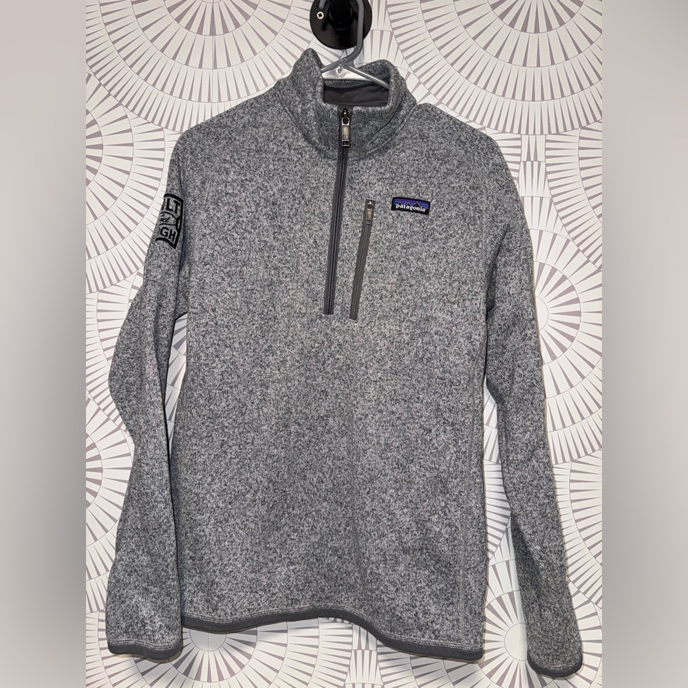 Patagonia Women Small Quarter Zip Gray Built Ford Tough Embroidered on‎ Arm NWOT